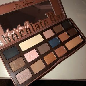 Too Faced Chocolate bar pallet